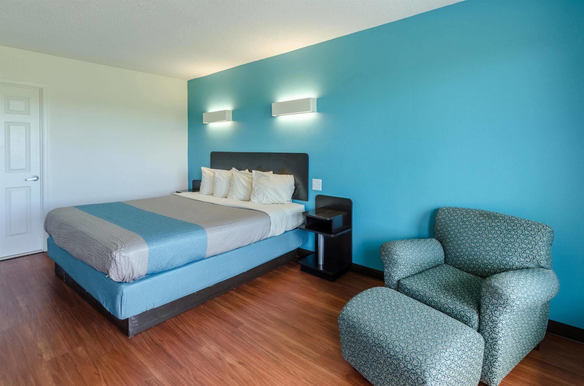 Motel 6-Lexington, Va Exteriör bild